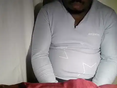 Snapshot of Dube501 chatting on February 2025 08:39:01 PM Dube501 online show from February 2025 08:39:01 PM