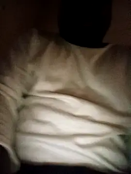 Snapshot of Dube501 chatting on October 2025 04:43:02 AM Dube501 online show from October 2025 04:43:02 AM