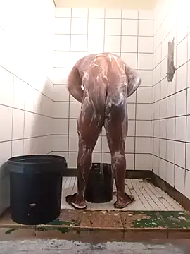 Snapshot of Dube501 chatting on October 2025 05:43:02 AM Dube501 online show from October 2025 05:43:02 AM