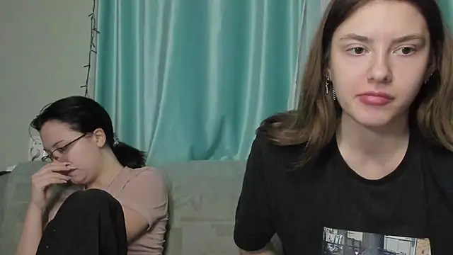 honey love honeyy online show from January 2025 07:53:01 PM