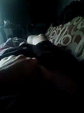 Lukas2204 online show from April 2026 03:42:01 AM