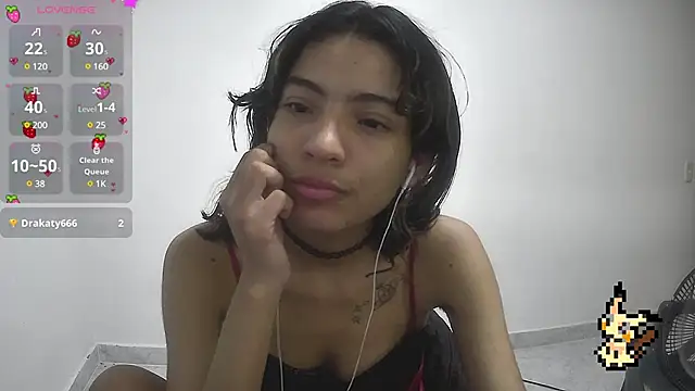 Lovelyamyy online show from February 2025 02:09:02 PM