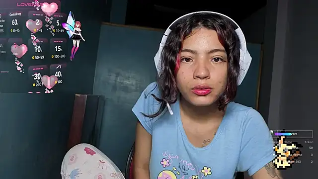 Lovelyamyy online show from November 2025 09:53:02 AM