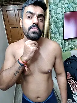 vaibhavchugh38 online show from March 2025 09:58:01 PM