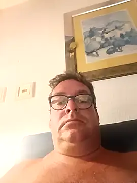 Snapshot of MountJohnXL chatting on February 2025 12:09:01 AM MountJohnXL online show from February 2025 12:09:01 AM