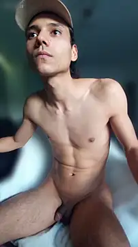 Snapshot of TyroneeDE chatting on March 2025 04:22:02 PM TyroneeDE online show from March 2025 04:22:02 PM