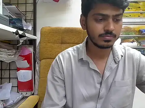 Snapshot of cute_modell chatting on October 2025 12:06:02 PM cute modell online show from October 2025 12:06:02 PM