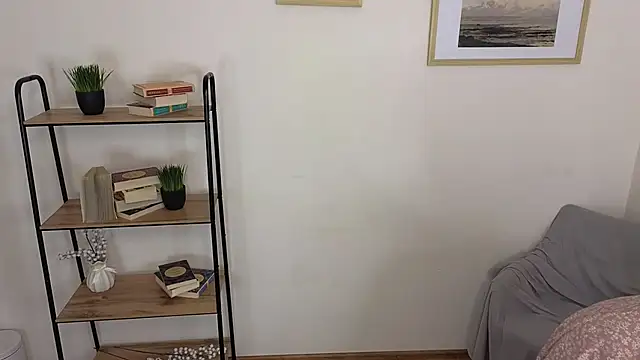 Snapshot of Bonnie_White chatting on February 2025 06:51:02 AM Bonnie White online show from February 2025 06:51:02 AM