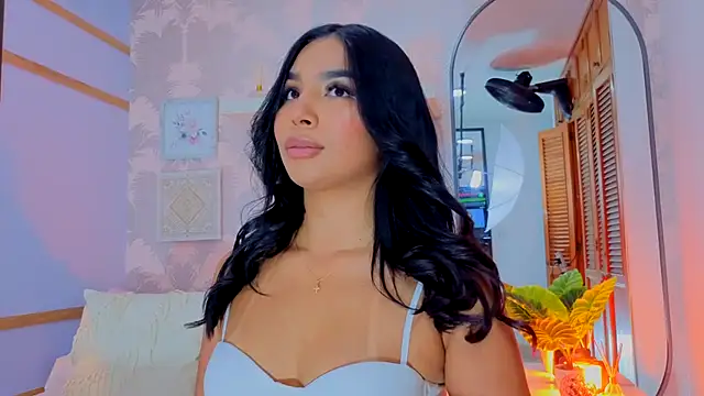 CharlotteGraay online show from February 2026 07:58:02 PM