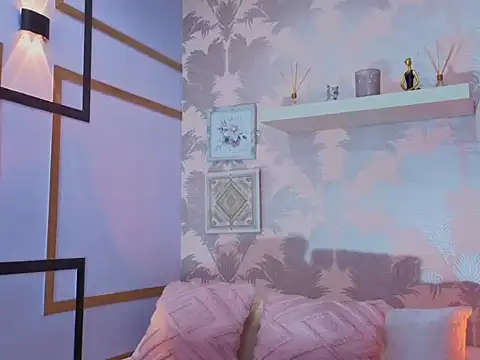 CharlotteGraay online show from February 2026 07:45:01 PM