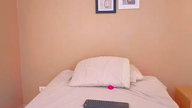 mr danni online show from March 2025 08:55:01 PM