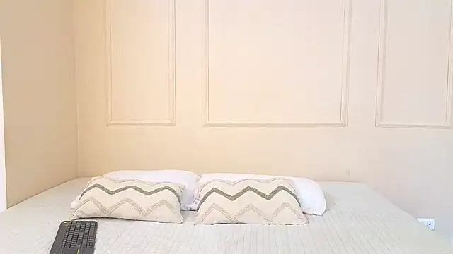 mr danni online show from October 2025 06:53:01 PM