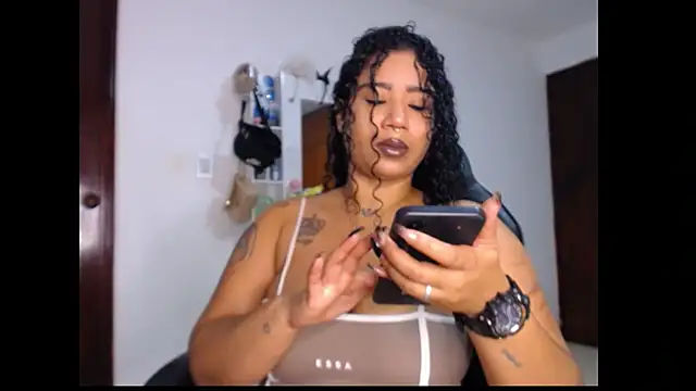 leslycarsson online show from September 2025 02:44:01 AM