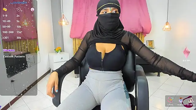 azahara faraah online show from February 2025 06:23:01 PM