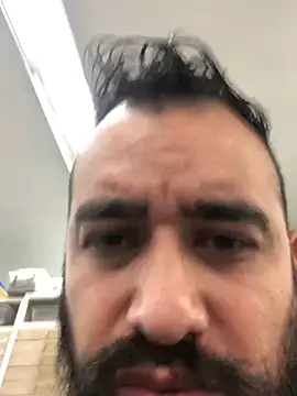 leonardohot1987 online show from February 2025 04:25:01 PM