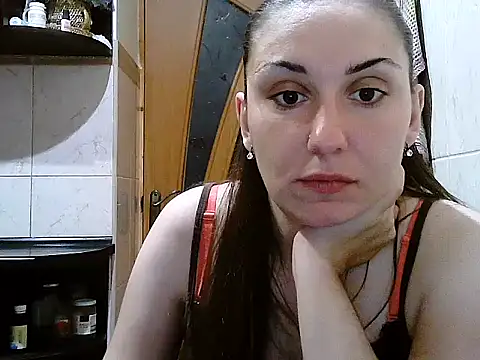 Snapshot of Yuliia30 chatting on October 2025 04:47:02 PM Yuliia30 online show from October 2025 04:47:02 PM