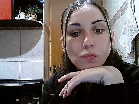 Snapshot of Yuliia30 chatting on October 2025 02:59:01 PM Yuliia30 online show from October 2025 02:59:01 PM