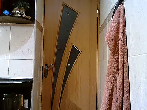 Yuliia30 online show from February 2026 03:31:01 PM