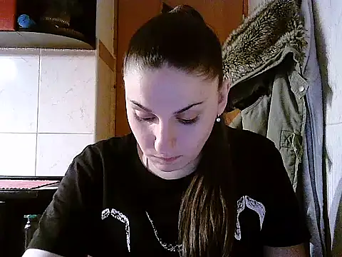 Yuliia30 online show from February 2026 07:01:01 PM