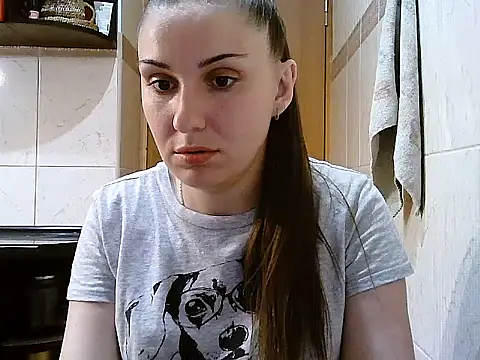 Snapshot of Yuliia30 chatting on June 2026 06:18:02 PM Yuliia30 online show from June 2026 06:18:02 PM