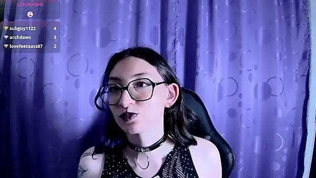 Snapshot of Kimlennox_ chatting on January 2025 12:25:02 AM Kimlennox  online show from January 2025 12:25:02 AM