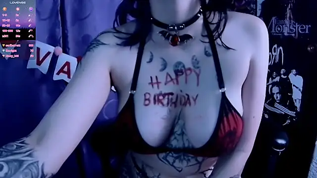 Snapshot of Kimlennox_ chatting on February 2025 01:31:01 AM Kimlennox  online show from February 2025 01:31:01 AM