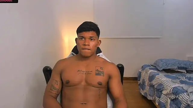 Snapshot of maxsteel177 chatting on February 2025 05:19:02 AM maxsteel177 online show from February 2025 05:19:02 AM