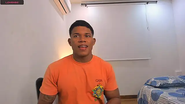 Snapshot of maxsteel177 chatting on February 2025 12:38:02 AM maxsteel177 online show from February 2025 12:38:02 AM