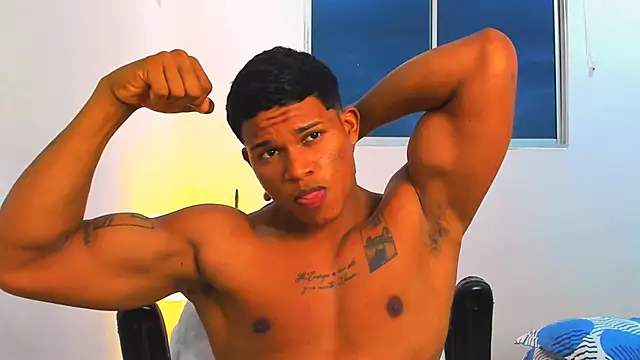 Snapshot of maxsteel177 chatting on March 2025 11:31:01 PM maxsteel177 online show from March 2025 11:31:01 PM