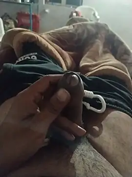 Snapshot of gawwalibhabhi_24 chatting on November 2025 04:07:02 PM gawwalibhabhi 24 online show from November 2025 04:07:02 PM