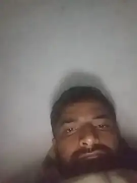 Snapshot of gawwalibhabhi_24 chatting on December 2025 03:51:01 PM gawwalibhabhi 24 online show from December 2025 03:51:01 PM