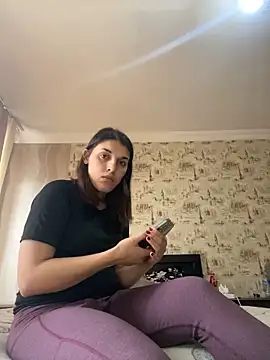 Snapshot of Rosanna_Rennie chatting on February 2025 11:19:02 AM Rosanna Rennie online show from February 2025 11:19:02 AM