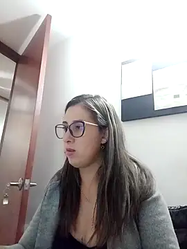 CHARLOTTE 1711 online show from January 2025 11:21:01 PM