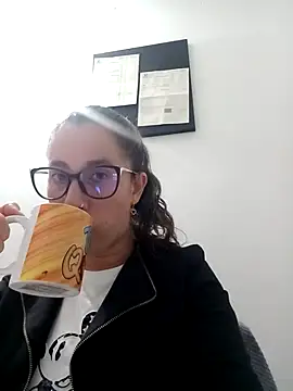 CHARLOTTE 1711 online show from March 2025 01:57:02 AM