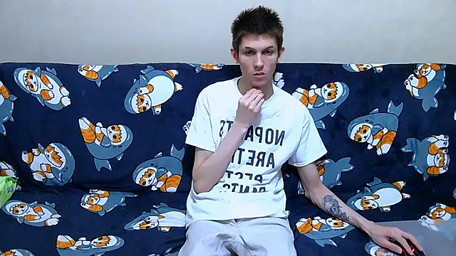 Lester Broo online show from June 2026 08:48:02 PM
