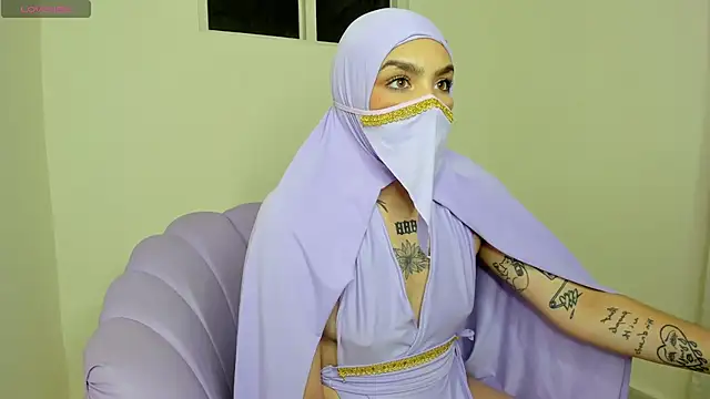 Snapshot of Maissa_Alabi chatting on January 2025 07:46:01 PM Maissa Alabi online show from January 2025 07:46:01 PM