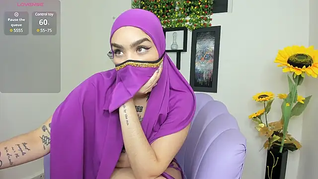 Snapshot of Maissa_Alabi chatting on February 2025 07:16:02 PM Maissa Alabi online show from February 2025 07:16:02 PM