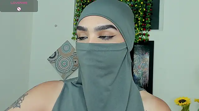 Snapshot of Maissa_Alabi chatting on September 2025 06:51:02 PM Maissa Alabi online show from September 2025 06:51:02 PM