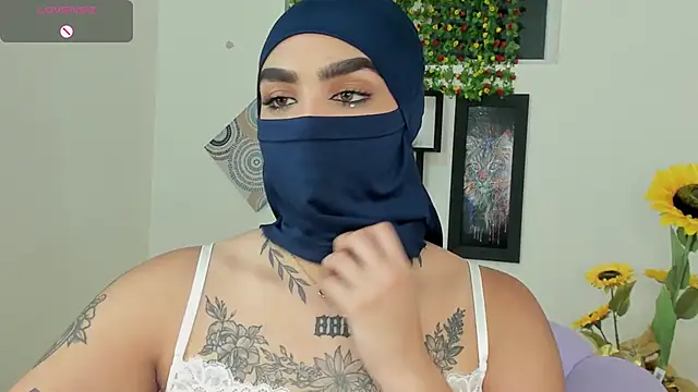 Snapshot of Maissa_Alabi chatting on September 2025 07:27:01 PM Maissa Alabi online show from September 2025 07:27:01 PM