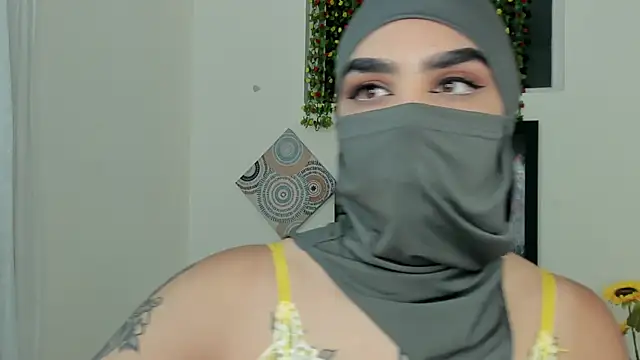 Snapshot of Maissa_Alabi chatting on September 2025 04:19:01 PM Maissa Alabi online show from September 2025 04:19:01 PM