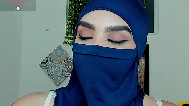 Snapshot of Maissa_Alabi chatting on October 2025 07:10:02 PM Maissa Alabi online show from October 2025 07:10:02 PM