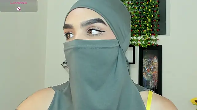 Snapshot of Maissa_Alabi chatting on October 2025 04:15:02 PM Maissa Alabi online show from October 2025 04:15:02 PM