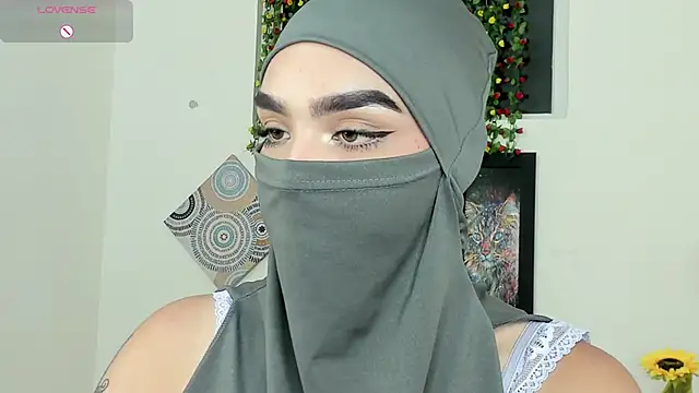 Snapshot of Maissa_Alabi chatting on October 2025 06:40:01 PM Maissa Alabi online show from October 2025 06:40:01 PM