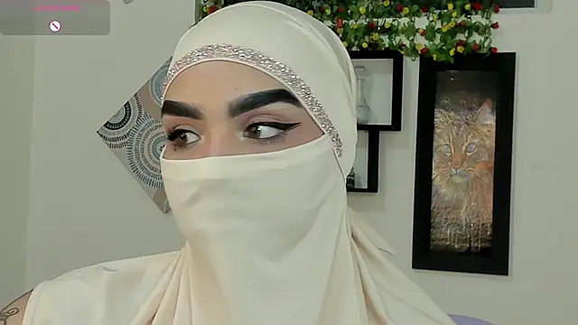 Snapshot of Maissa_Alabi chatting on October 2025 09:59:02 PM Maissa Alabi online show from October 2025 09:59:02 PM