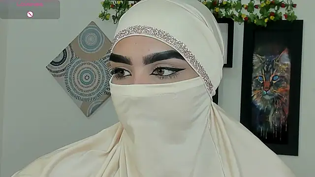 Snapshot of Maissa_Alabi chatting on October 2025 09:47:02 PM Maissa Alabi online show from October 2025 09:47:02 PM