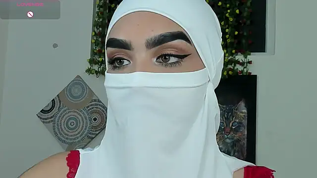 Snapshot of Maissa_Alabi chatting on October 2025 07:26:02 PM Maissa Alabi online show from October 2025 07:26:02 PM