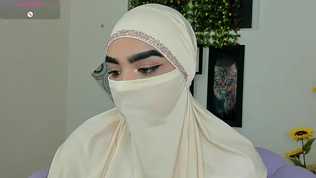 Snapshot of Maissa_Alabi chatting on November 2025 07:01:02 PM Maissa Alabi online show from November 2025 07:01:02 PM