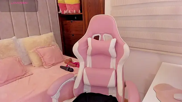 tamy xoo online show from September 2025 08:20:02 PM