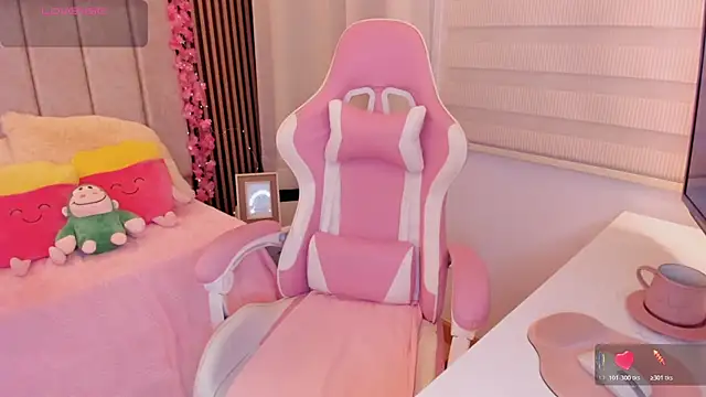 tamy xoo online show from December 2025 05:31:02 PM