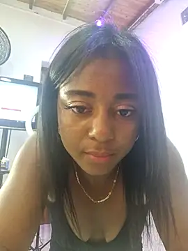 Snapshot of avis_lara chatting on February 2025 04:19:02 PM avis lara online show from February 2025 04:19:02 PM